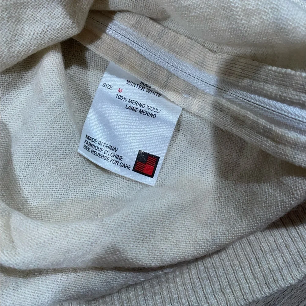 Woolrich Women’s Winter White Cowl Neck Turtle Neck Pullover Merino Wool Sweater